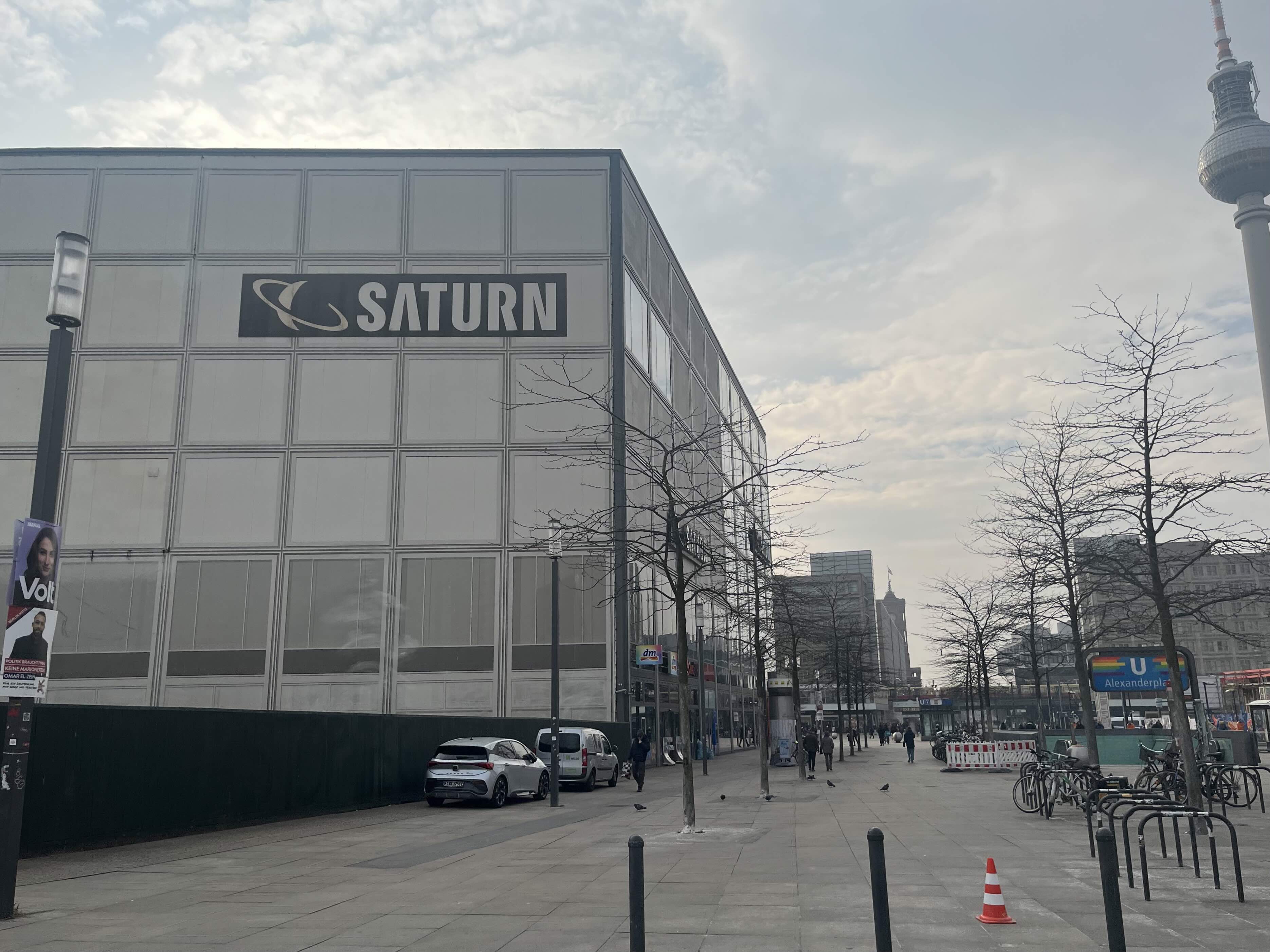 Empty plot on Alexanderplatz